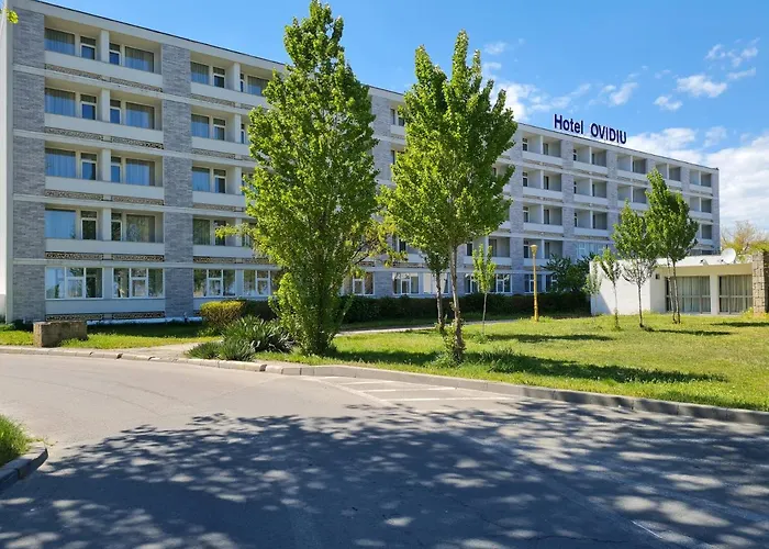 Hotel Ovidiu 3*
